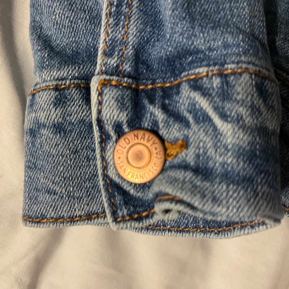 Old Navy Classic Denim Jacket, Size XS - Picture 7 of 16